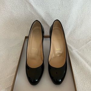 Patent Leather Christian Louboutin- Round Toe